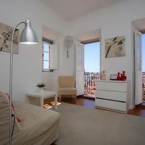 Com Historia Apartment